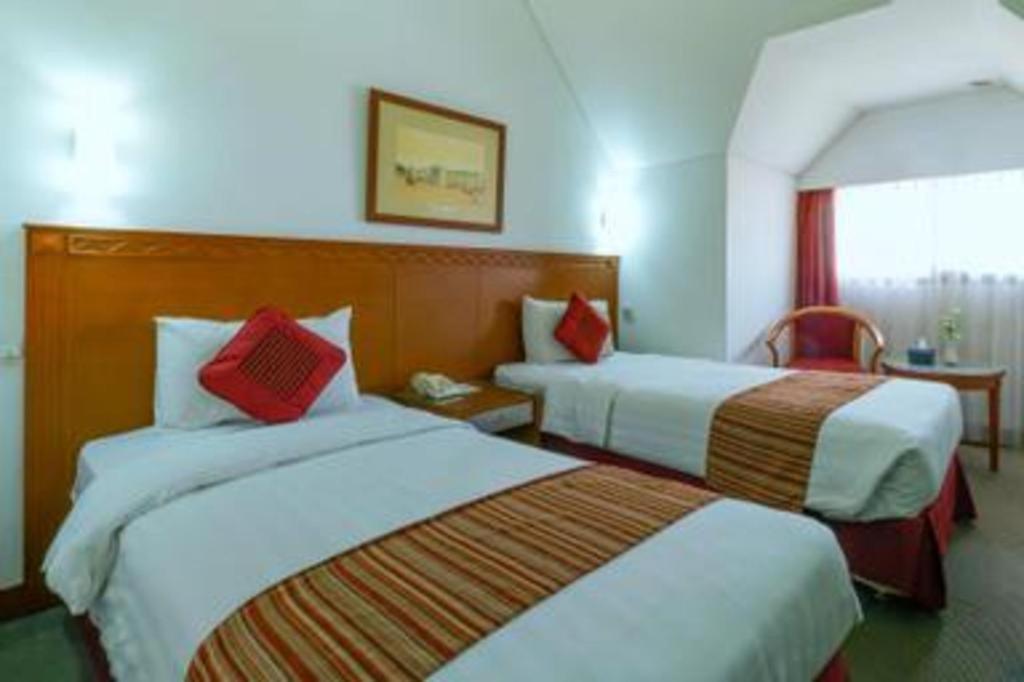 Sofyan Hotel Cut Meutia Jakarta Exterior photo